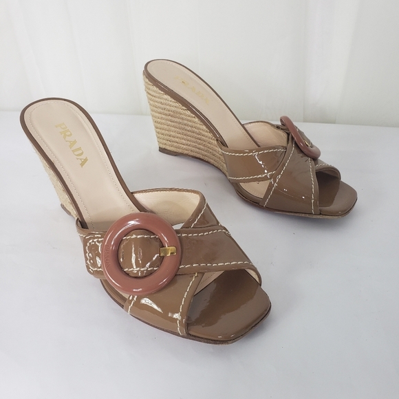 Prada wedge sandal jute espadrille heel brown patent leather 38.5/8.5 - Picture 1 of 8